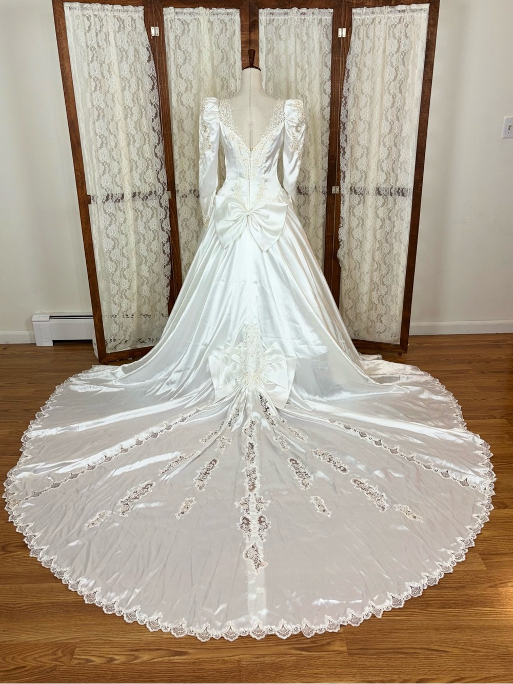 Fabulous Vintage 90s Alfred Angelo Cathedral Length Wedding Gown